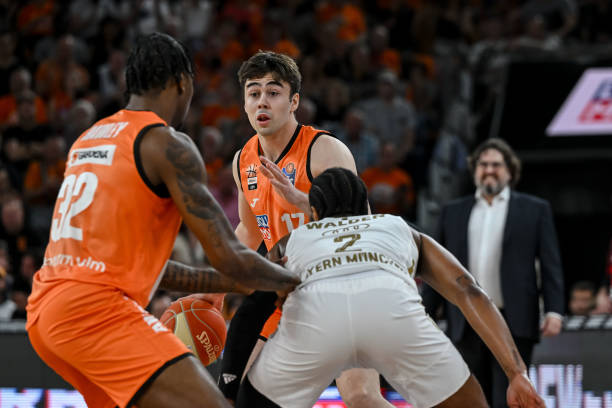 他不会轻易 他不会轻易